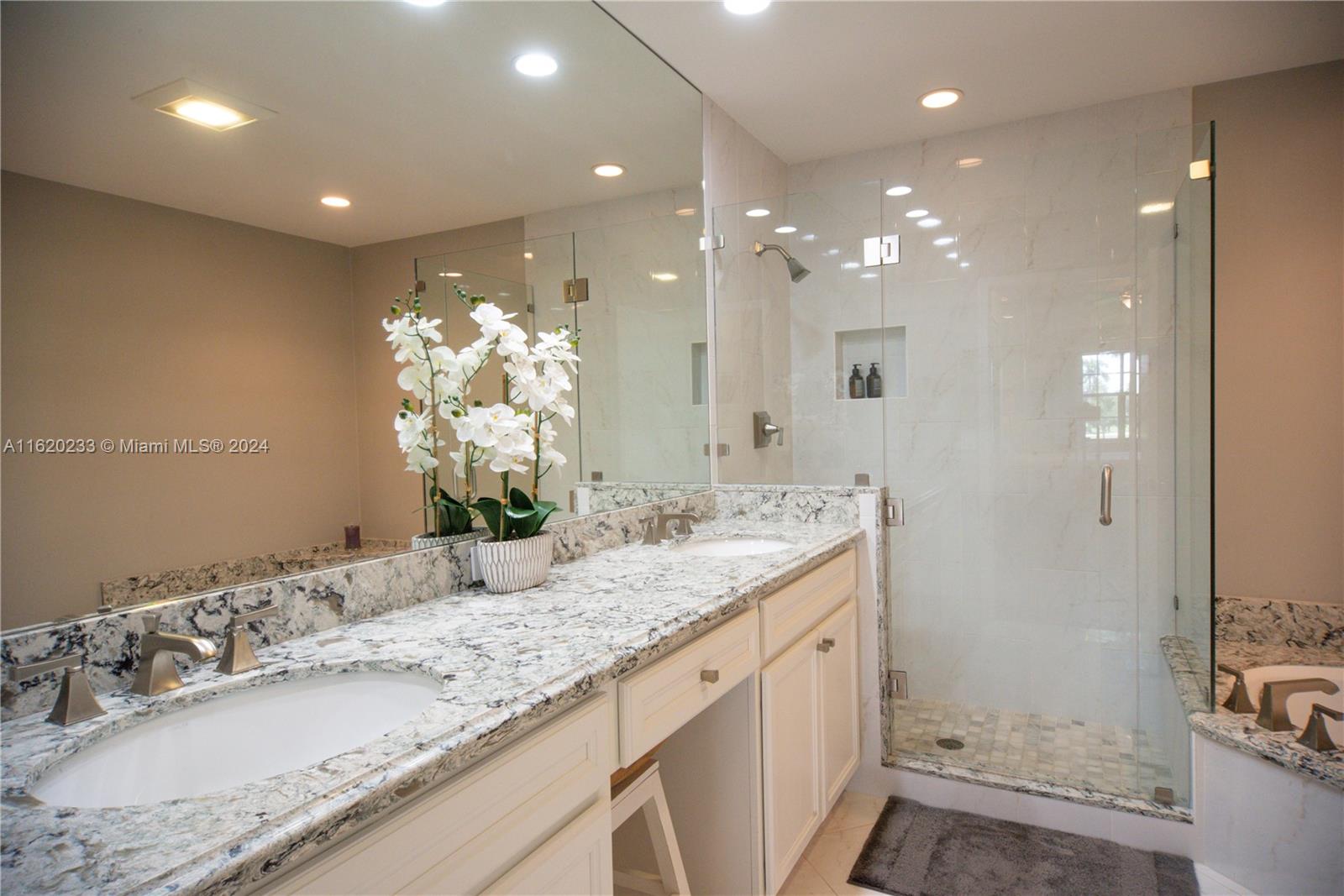 22759 Mandeville Place, Unit B Boca Raton, FL 33433 - Photo 30 of 35 Gallery Image 30