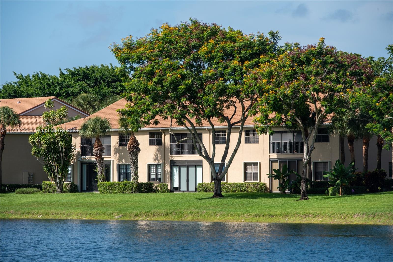 22759 Mandeville Place, Unit B Boca Raton, FL 33433 - Photo 33 of 35 Gallery Image 33