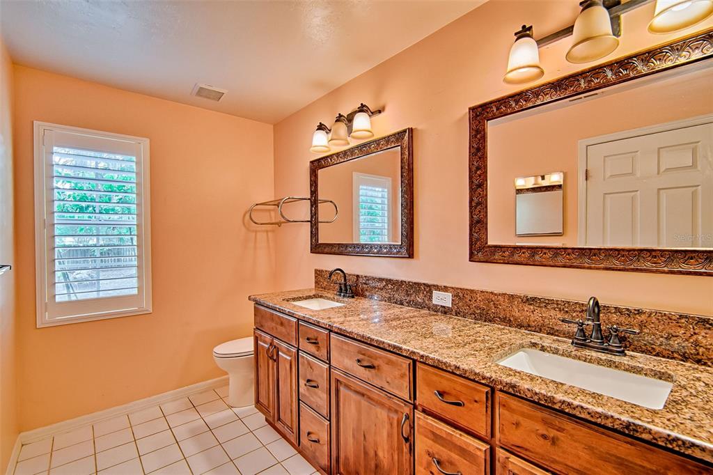 533 Northwest 39th Drive Gainesville, FL 32607 - Photo 19 of 36