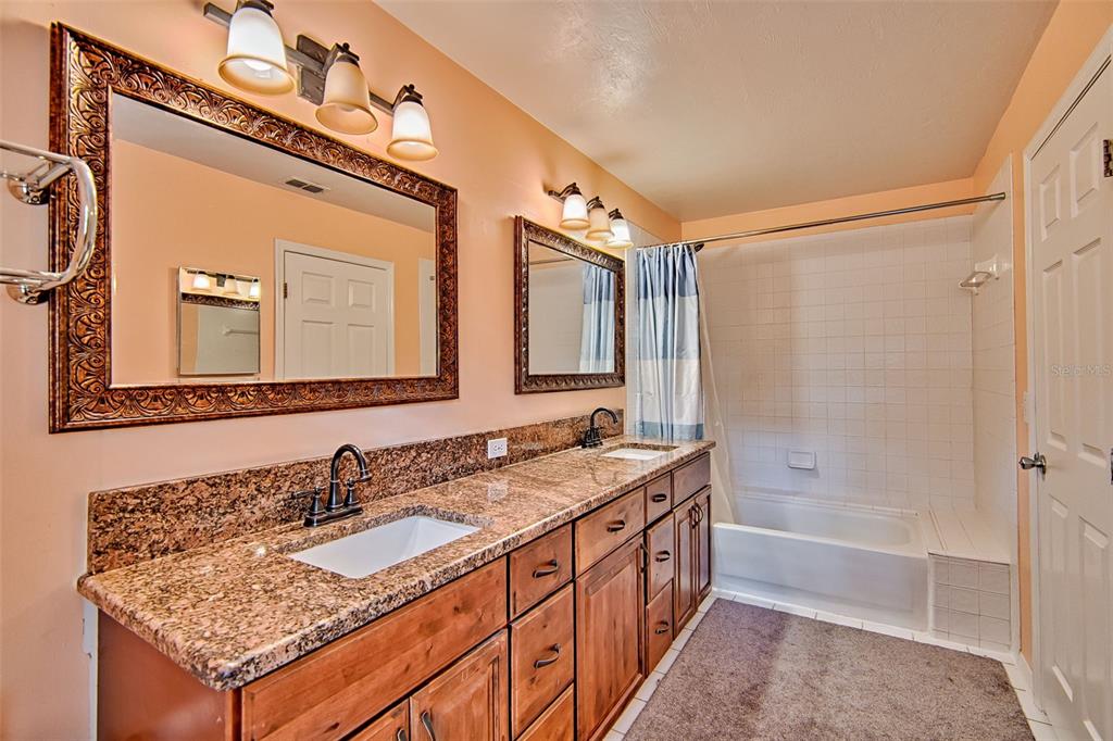 533 Northwest 39th Drive Gainesville, FL 32607 - Photo 20 of 36