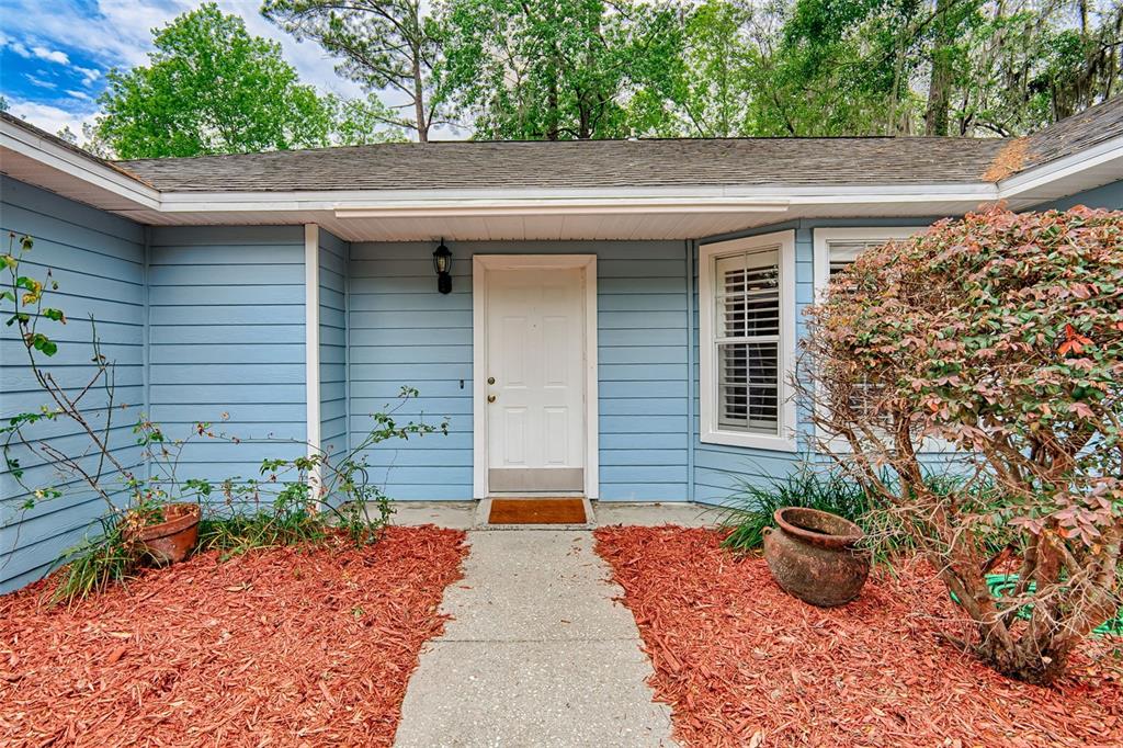 533 Northwest 39th Drive Gainesville, FL 32607 - Photo 2 of 36