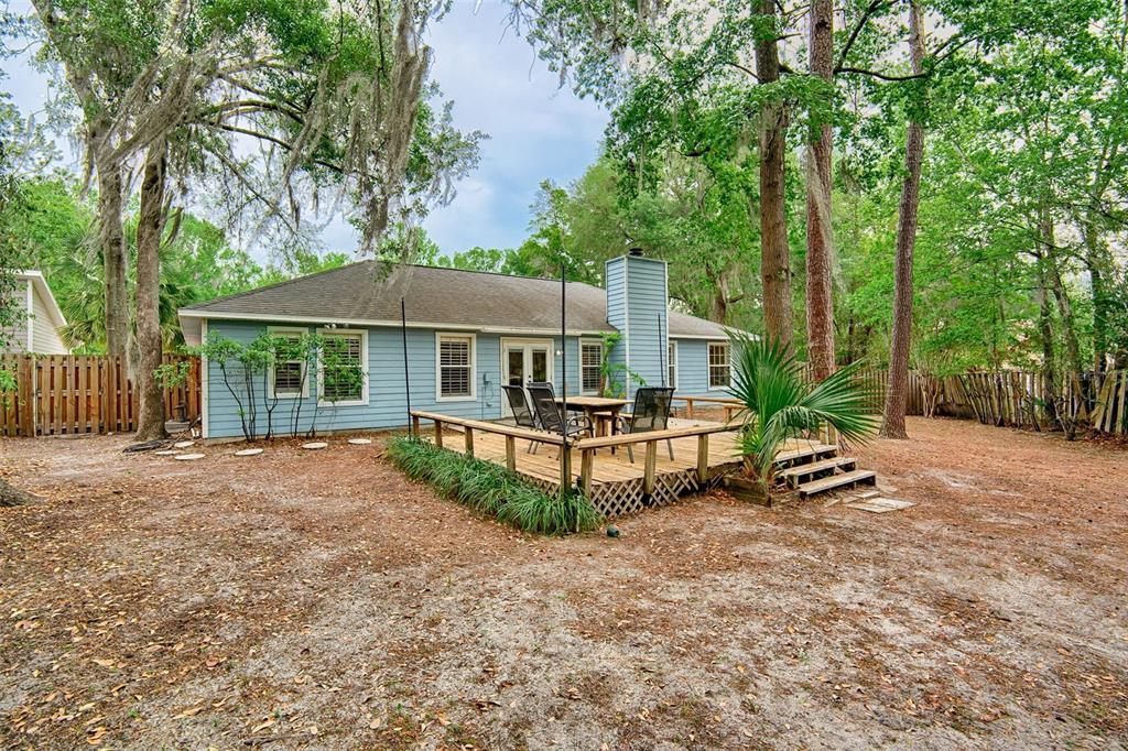 533 Northwest 39th Drive Gainesville, FL 32607 - Photo 32 of 36