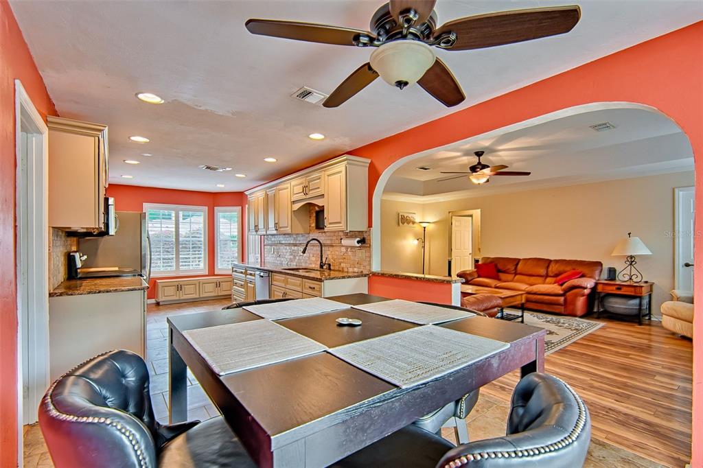 533 Northwest 39th Drive Gainesville, FL 32607 - Photo 9 of 36