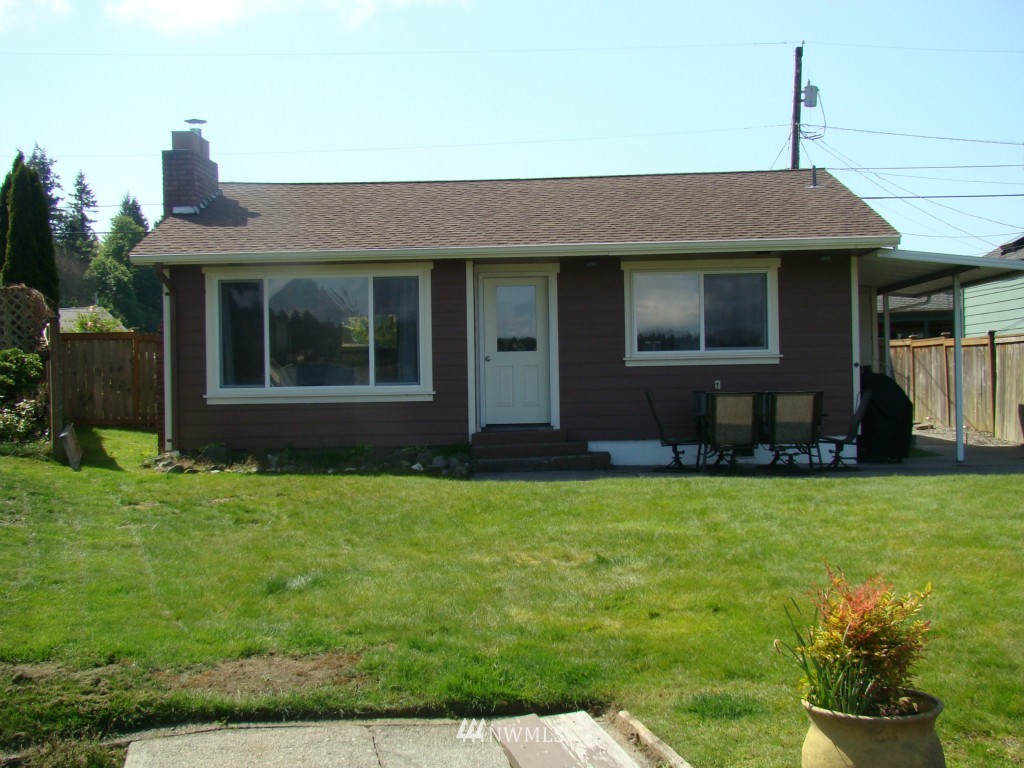 4229 Peninsula Road Stanwood, WA 98292 - Photo 1 of 9 Gallery Image 1
