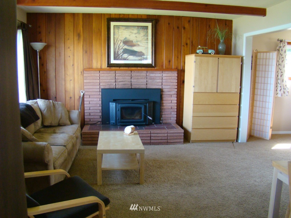 4229 Peninsula Road Stanwood, WA 98292 - Photo 4 of 9 Gallery Image 4
