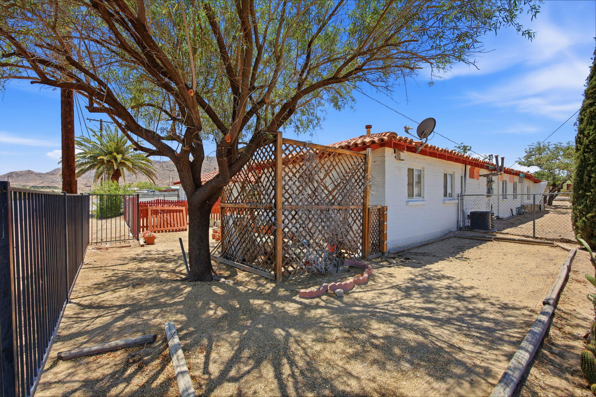 6757 Adobe Road Twentynine Palms, CA 92277 - Photo 34 of 61 34-web-or-mls-34