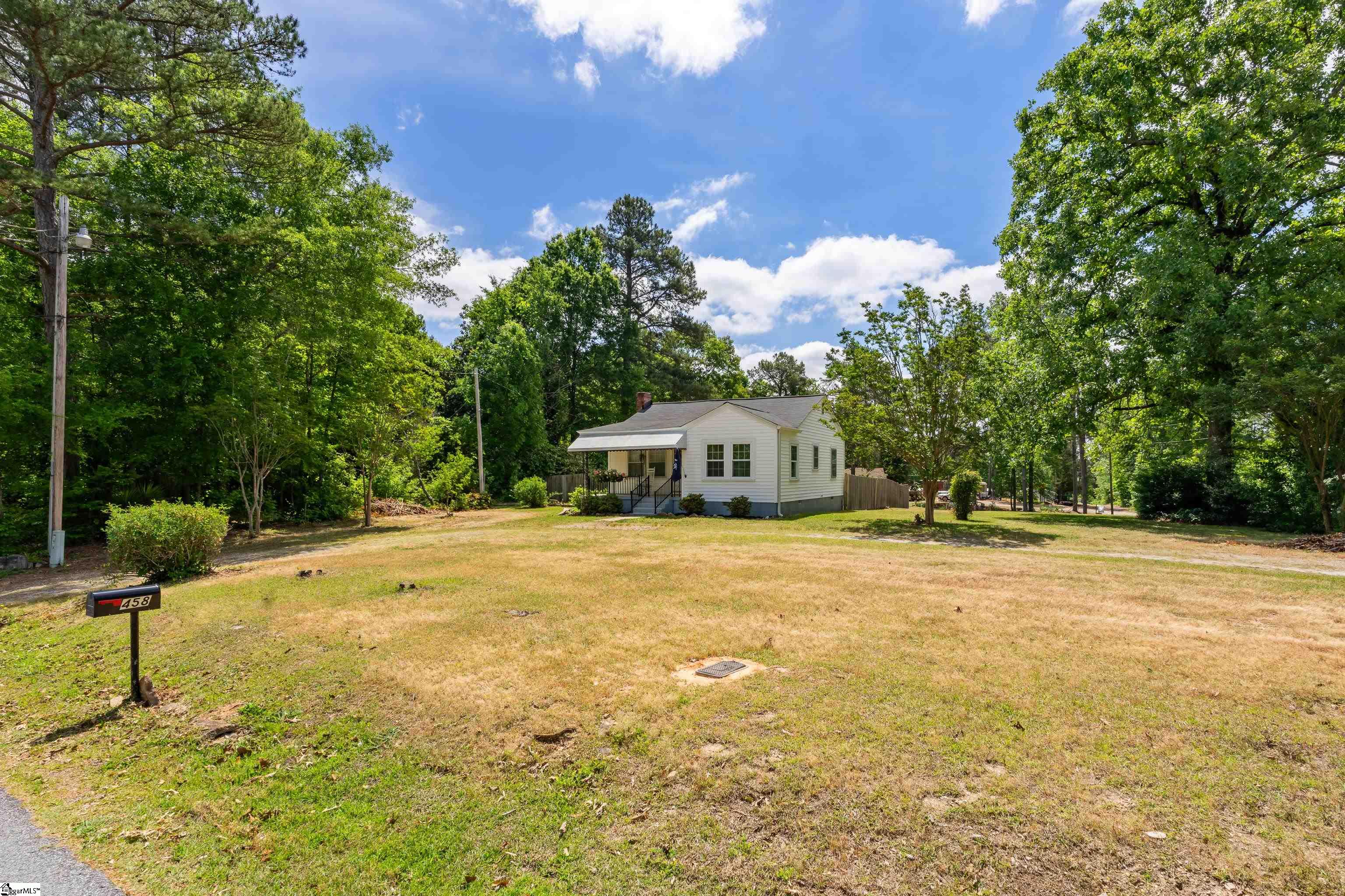 458 Madden Road Clinton, SC 29325 - Photo 16 of 24
