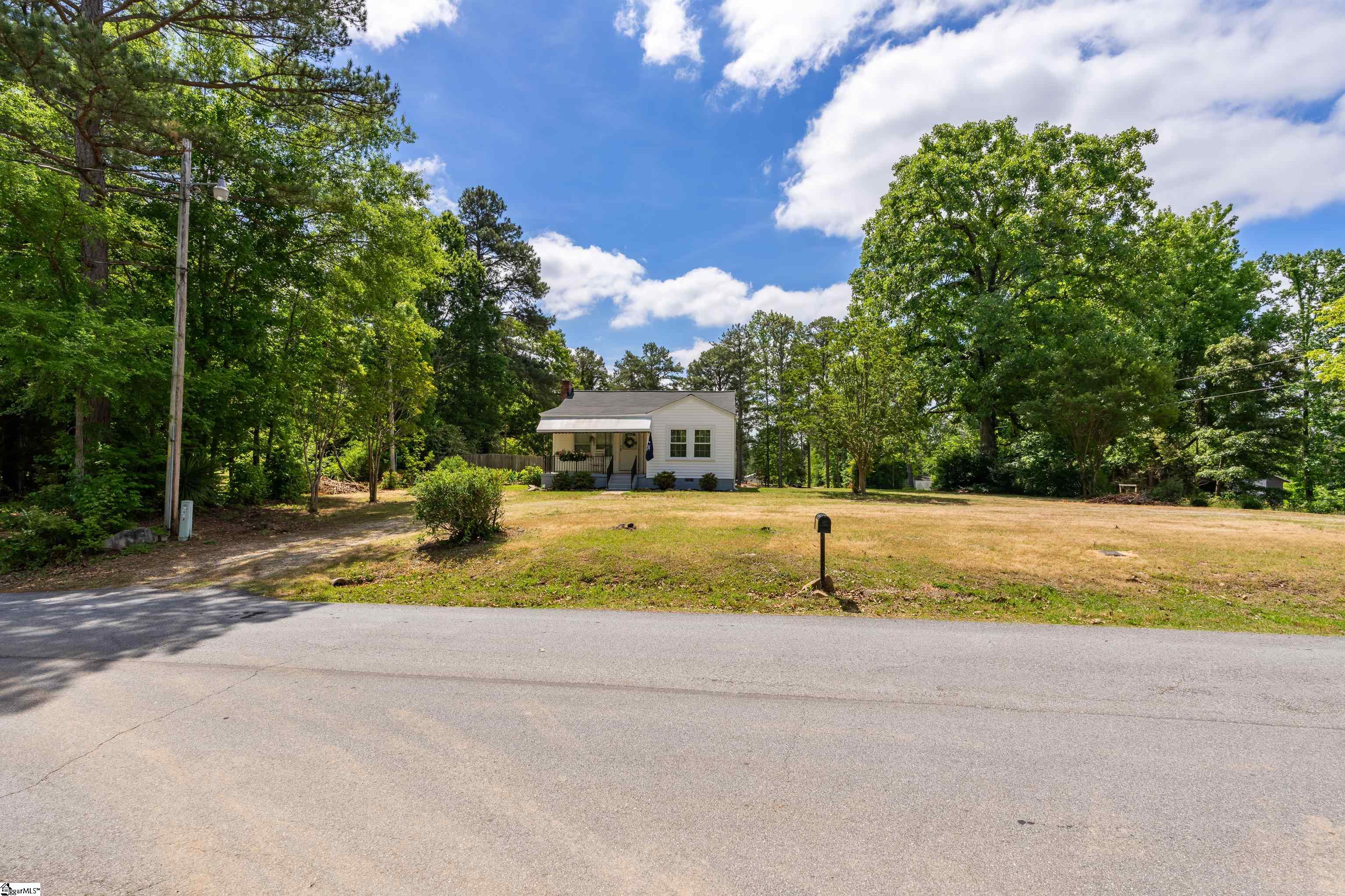 458 Madden Road Clinton, SC 29325 - Photo 17 of 24