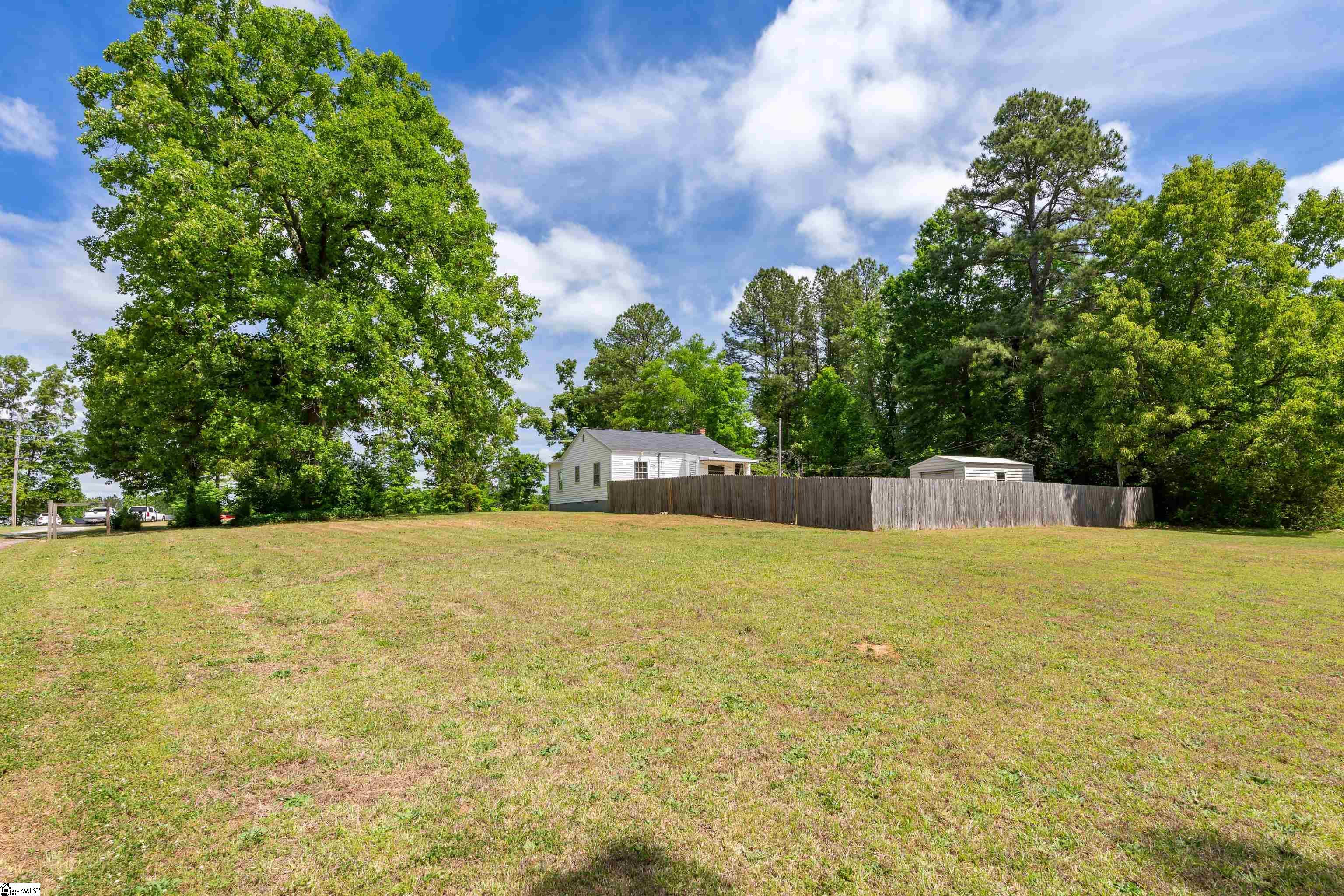 458 Madden Road Clinton, SC 29325 - Photo 18 of 24
