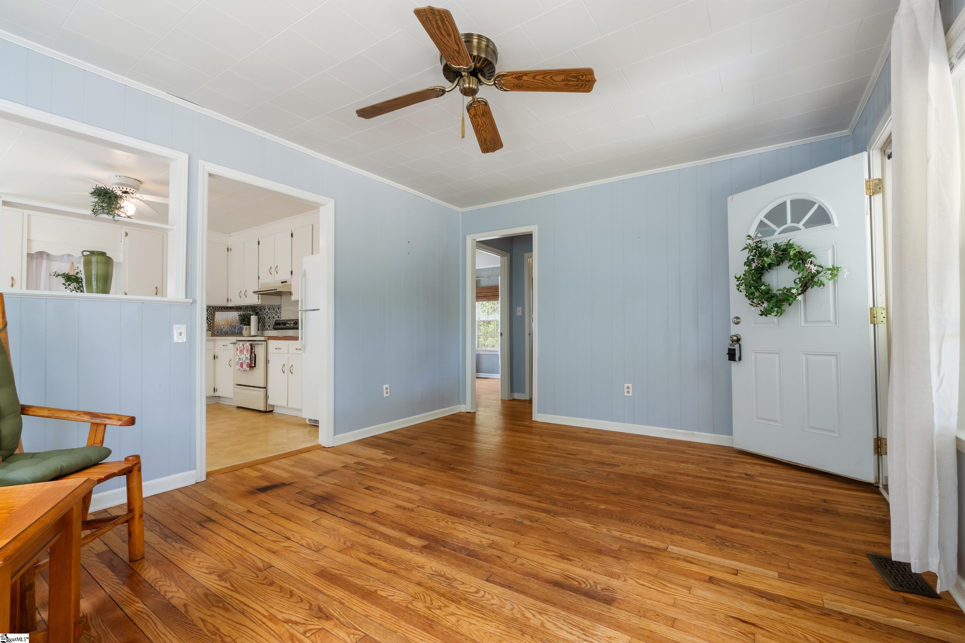 458 Madden Road Clinton, SC 29325 - Photo 5 of 24