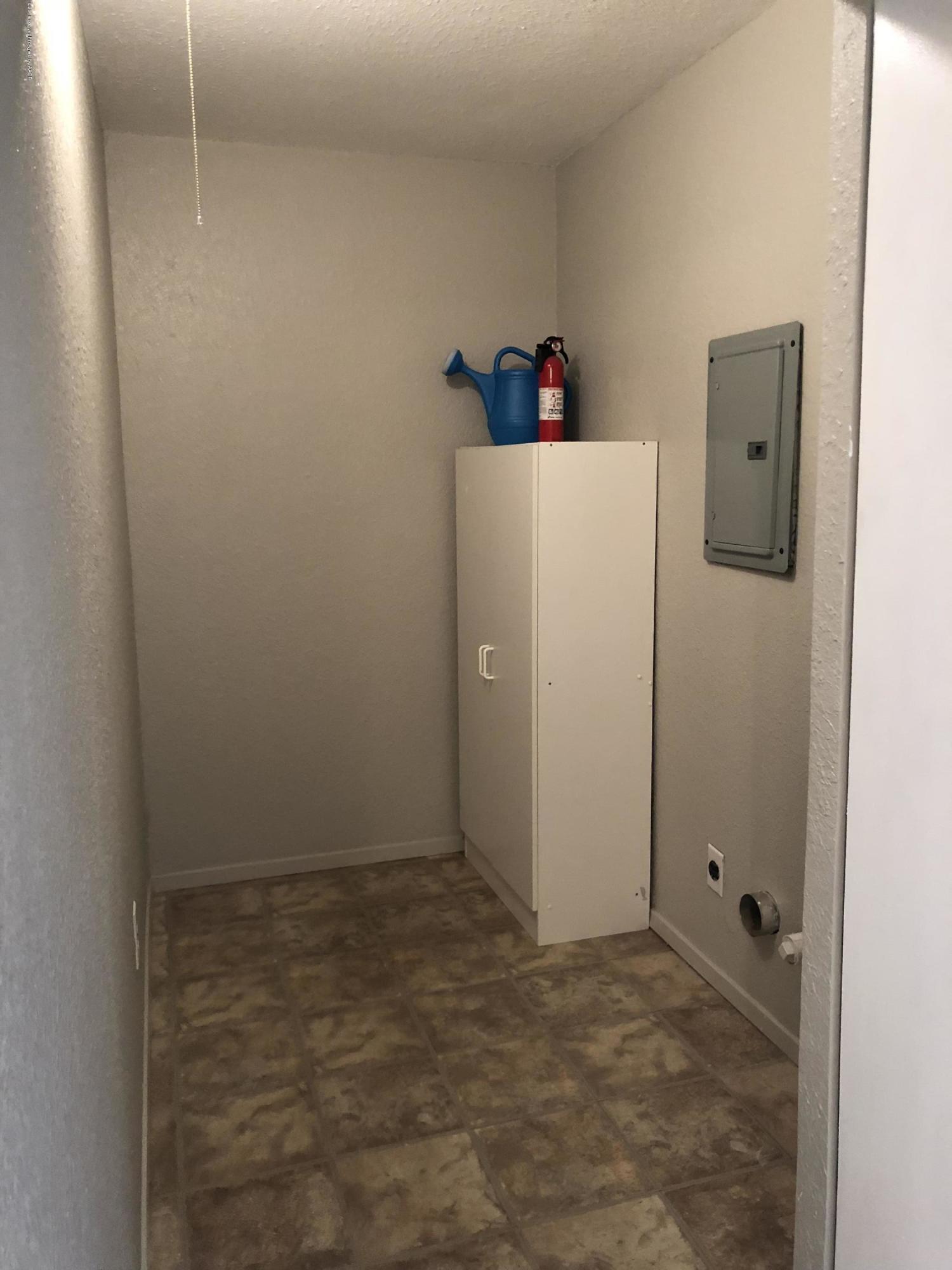 2406 Southwest 49th Avenue Amarillo, TX 79110 - Photo 29 of 38 a view of small space