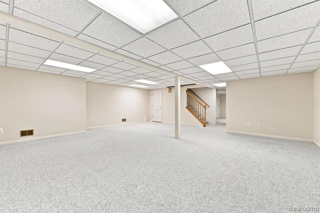 493 Harvard Drive Romeo, MI 48065 - Photo 22 of 36 Gallery Image 22