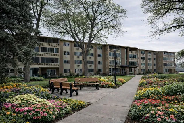 $185,000 | 750 South Clinton Street, Unit 2B, Denver, CO 80247