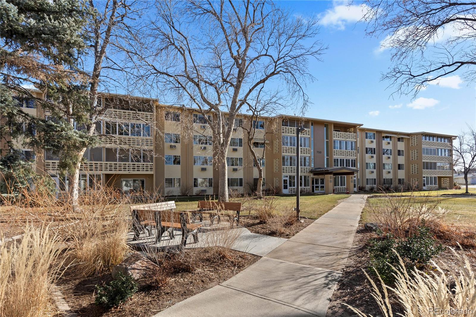 750 South Clinton Street, Unit 2B Denver, CO 80247 - Photo 41 of 44