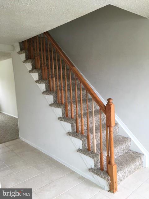 3169 Kessler Road Halethorpe, MD 21227 - Photo 8 of 15 Stairs