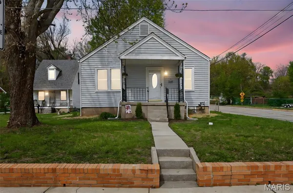 $235,000 | 1525 North 4th Street, St. Charles, MO 63301