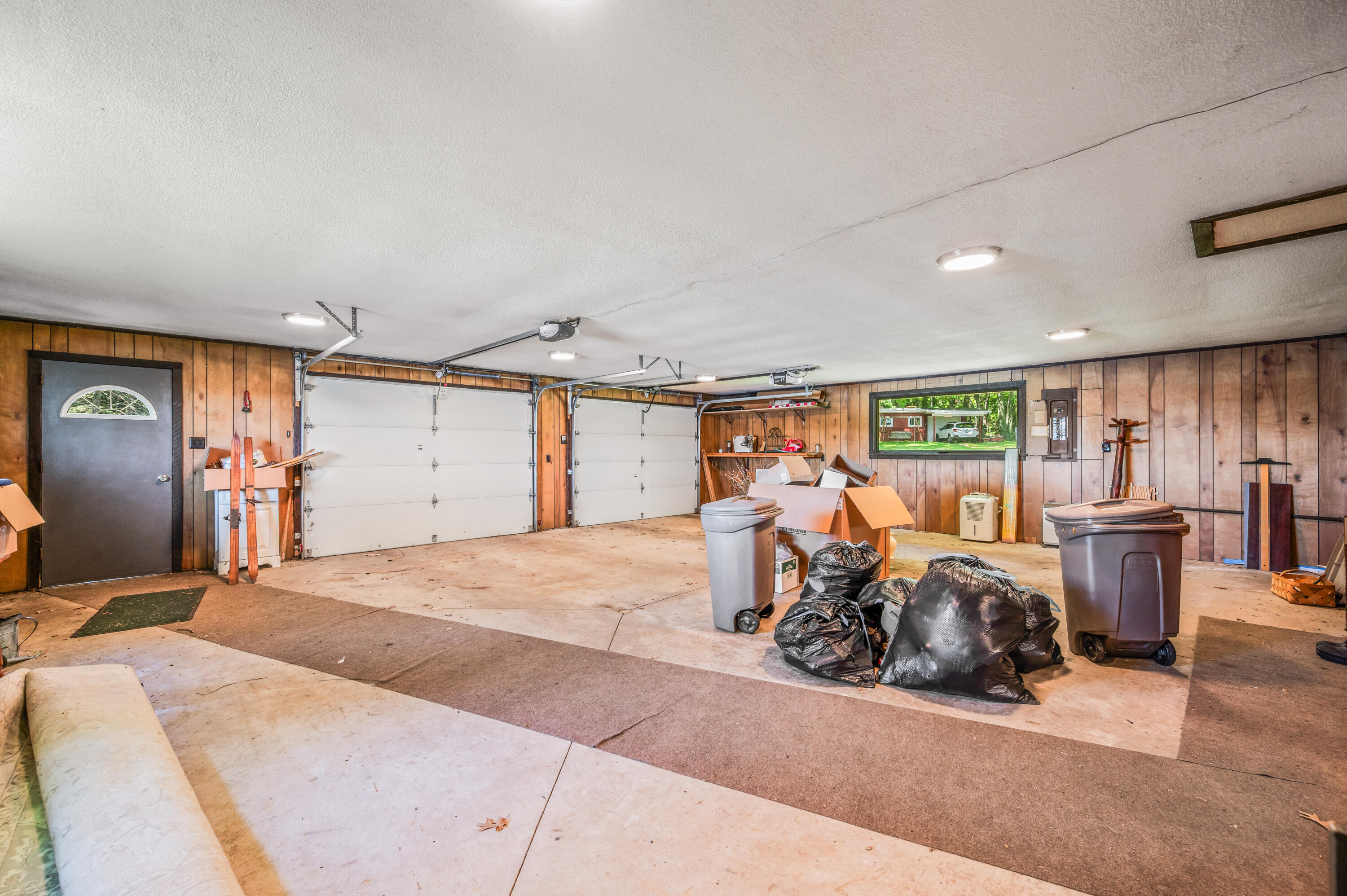 339 McNitt Road Manistee, MI 49660 - Photo 26 of 50 339-McNittRd-Manistee-22