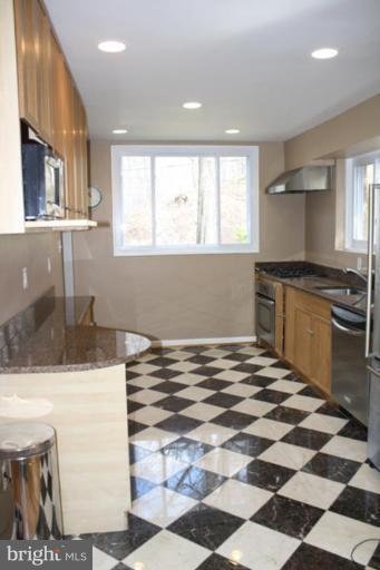 2914 Military Road Northwest Washington, DC 20015 - Photo 5 of 15 Kitchen