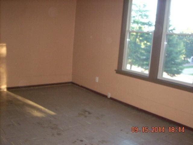1923-1925 County Rd B East Maplewood, MN 55109 - Photo 6 of 14 Gallery Image 6