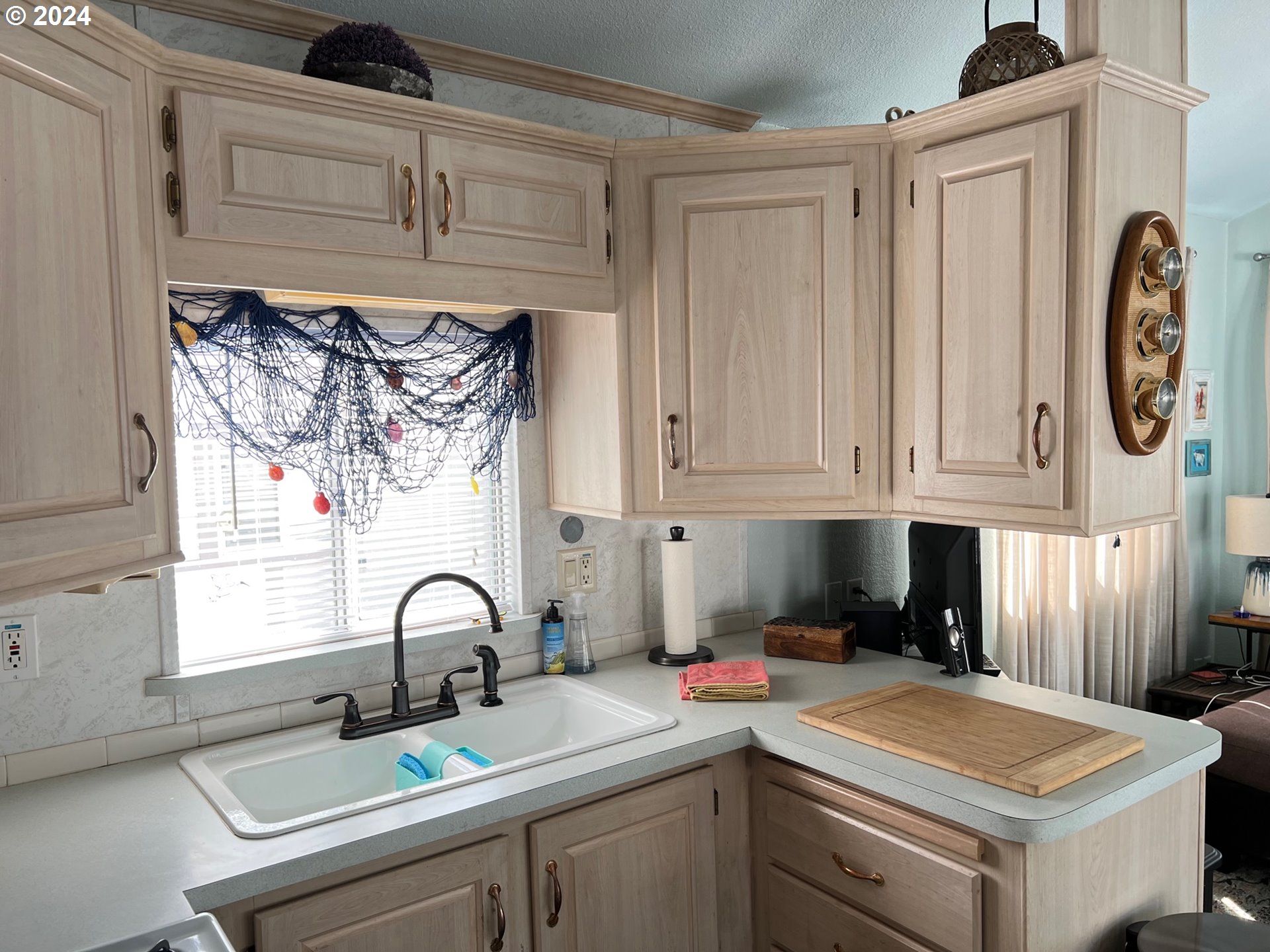 16219 Lower Harbor Road, Unit 19 Brookings, OR 97415 - Photo 16 of 39 Gallery Image 16