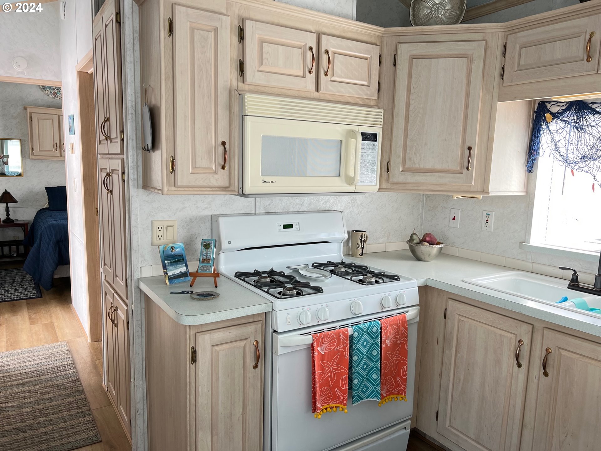 16219 Lower Harbor Road, Unit 19 Brookings, OR 97415 - Photo 20 of 39 Gallery Image 20