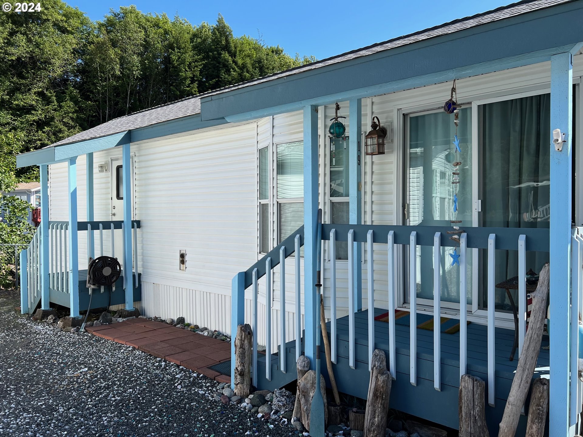 16219 Lower Harbor Road, Unit 19 Brookings, OR 97415 - Photo 4 of 39 Gallery Image 4