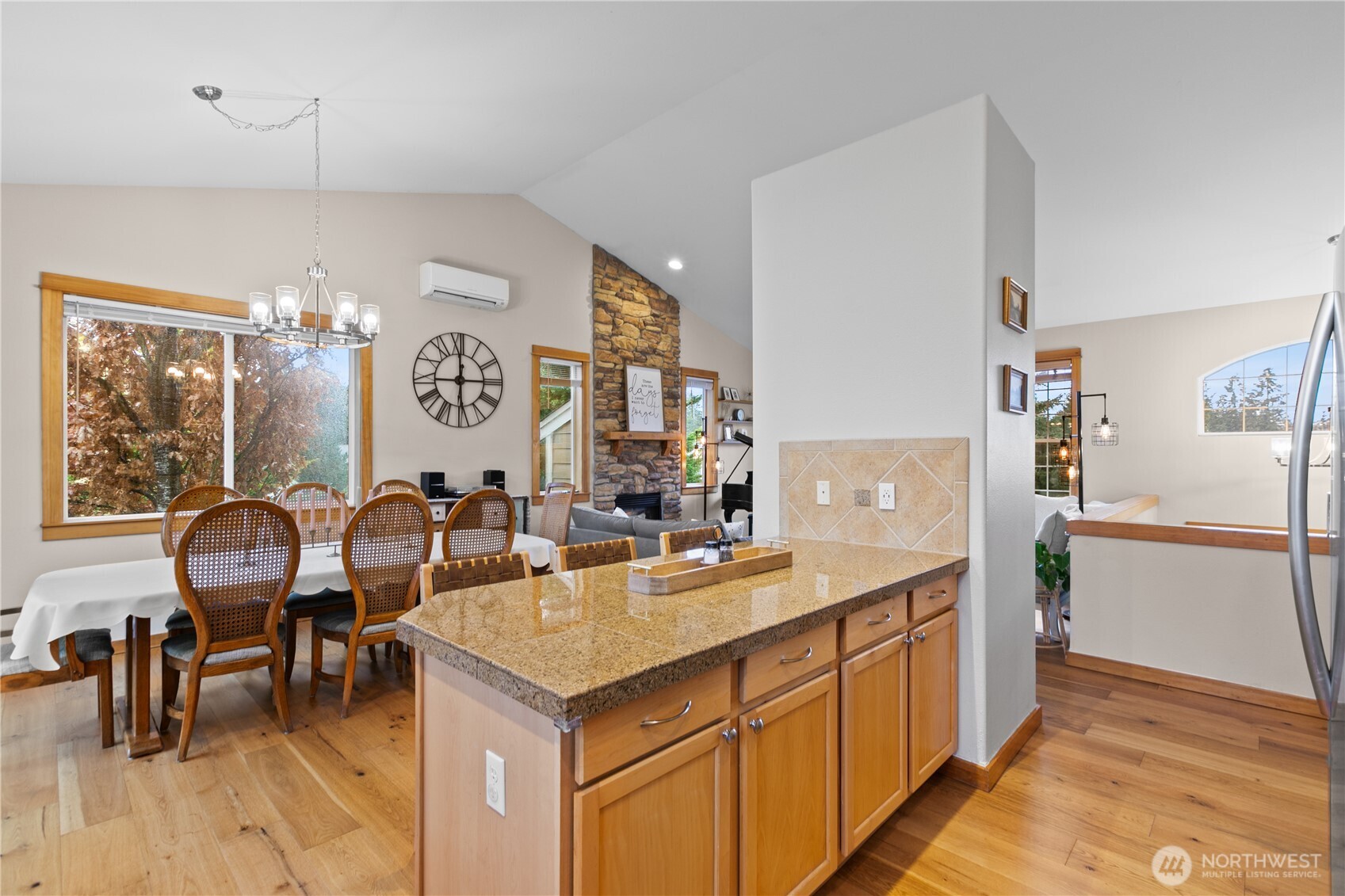 9711 Phillips Road Southeast Port Orchard, WA 98367 - Photo 12 of 40 Gallery Image 12