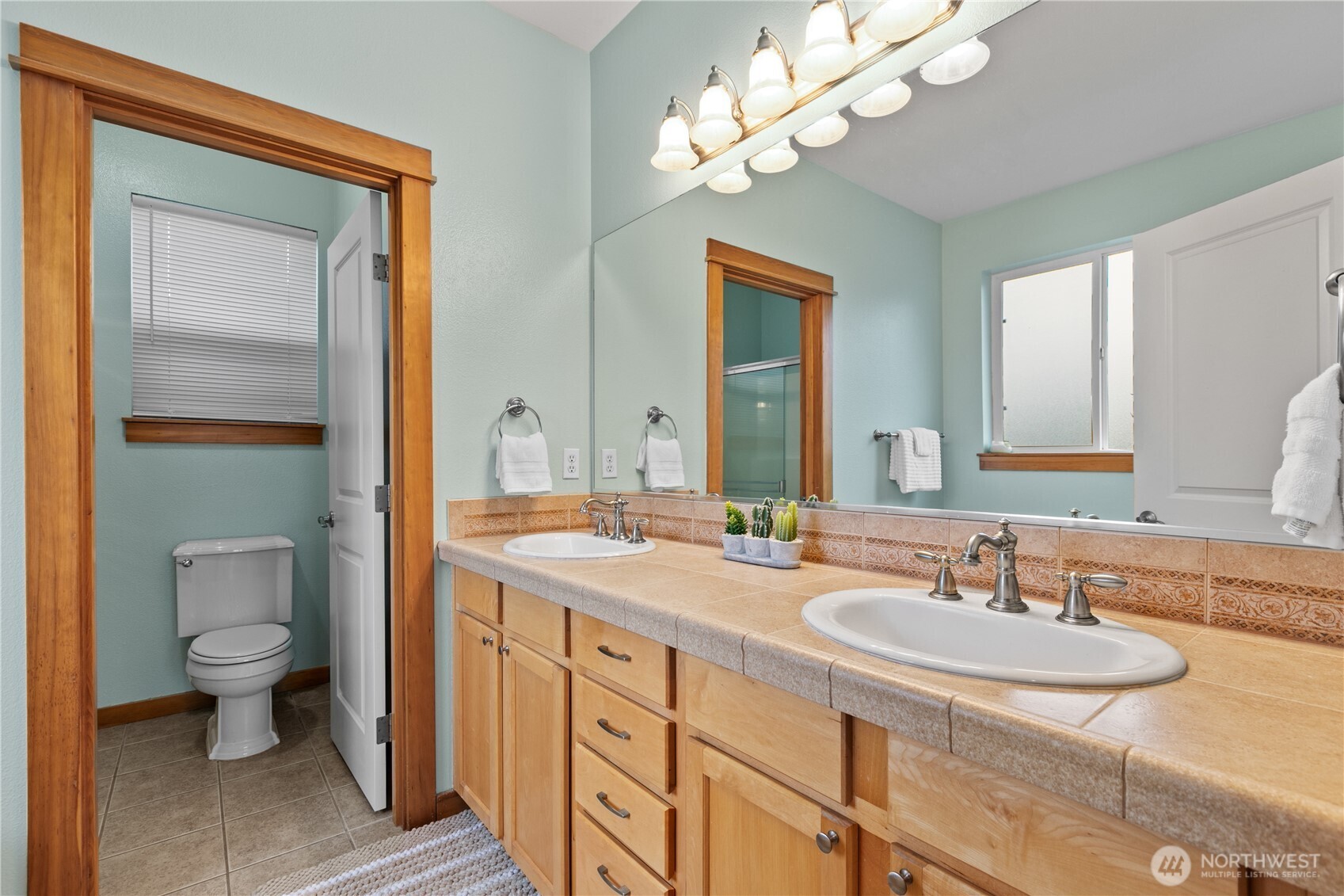 9711 Phillips Road Southeast Port Orchard, WA 98367 - Photo 18 of 40 Gallery Image 18