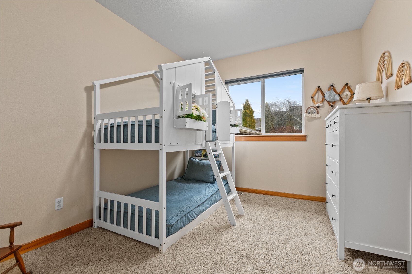 9711 Phillips Road Southeast Port Orchard, WA 98367 - Photo 25 of 40 Gallery Image 25