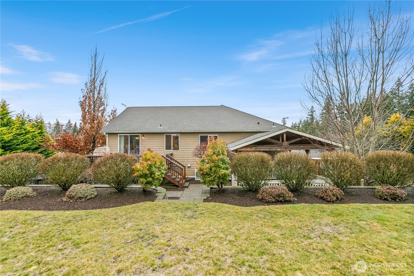 9711 Phillips Road Southeast Port Orchard, WA 98367 - Photo 33 of 40 Gallery Image 33
