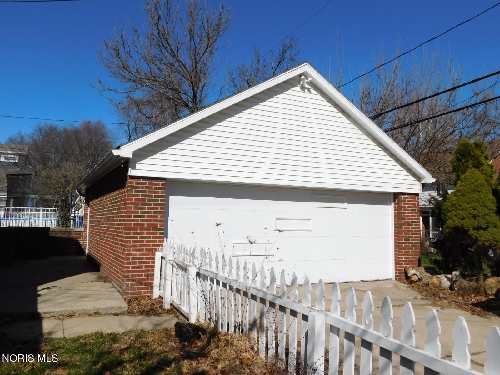 2702 Goddard Road Toledo, OH 43606 - Photo 23 of 23 DSCN2857