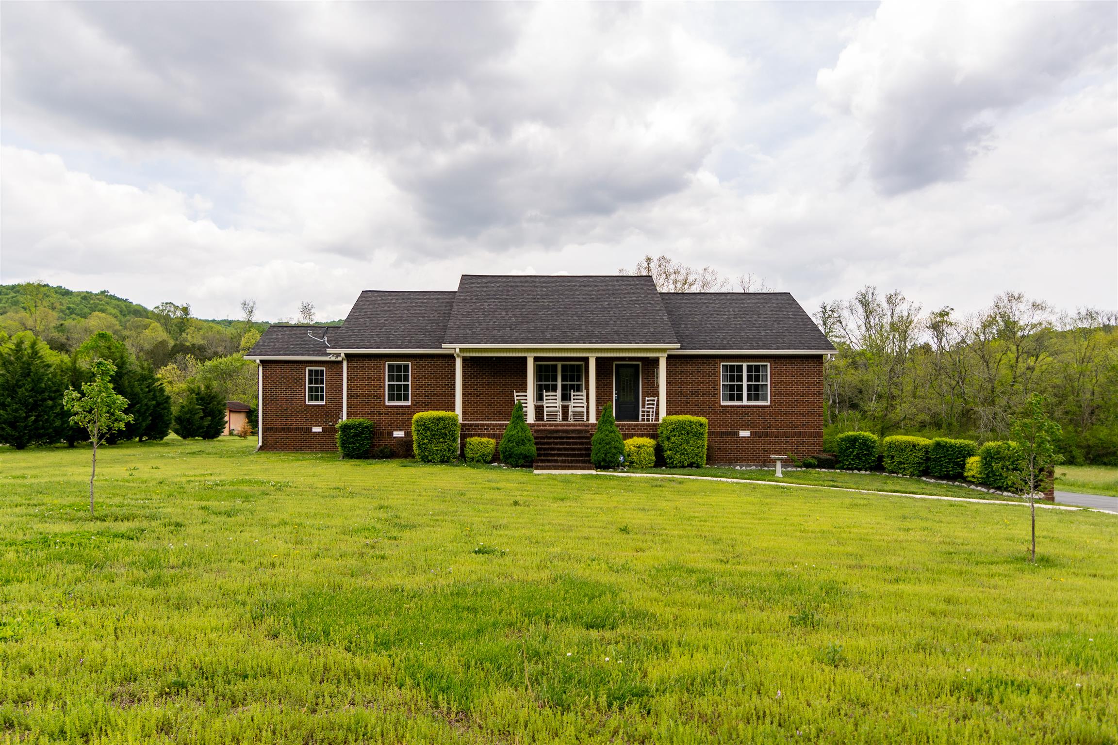 142 Hogan's Creek Road Carthage, TN 37030 - Photo 2 of 18 Gallery Image 2