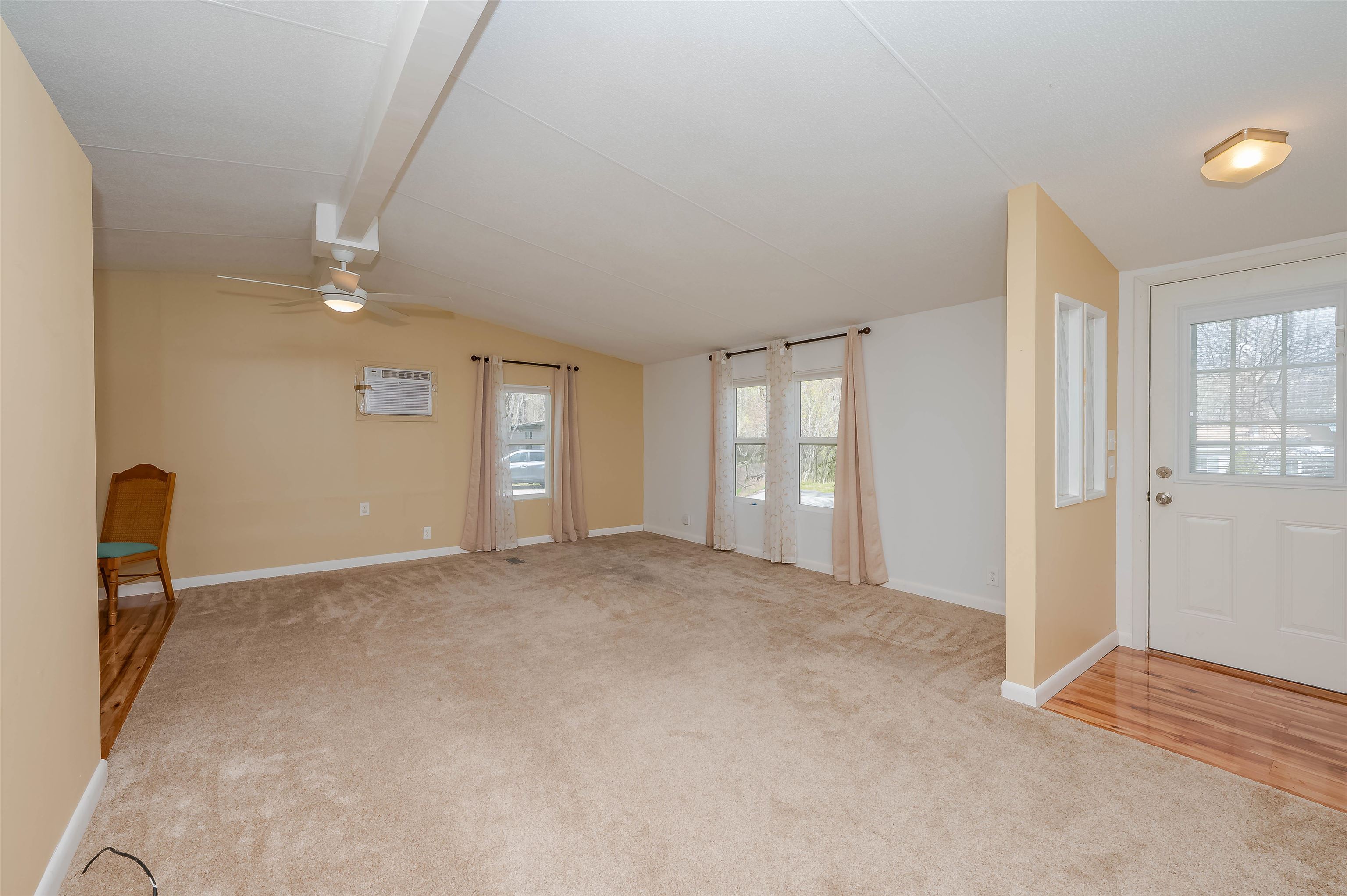 8 York Court Rochester, NH 03868 - Photo 17 of 45