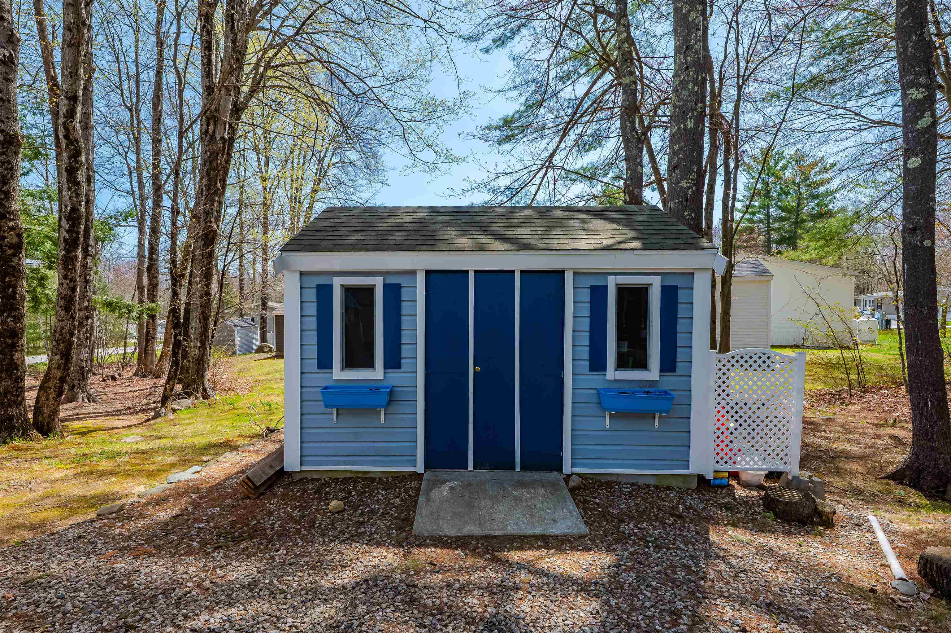 8 York Court Rochester, NH 03868 - Photo 31 of 45