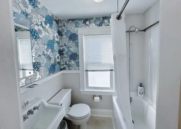 $2,500 | 155 Spruce Street, Unit 3, Watertown, MA 02472