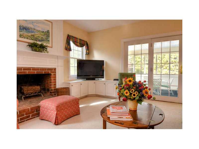Den/Family/Great Room.