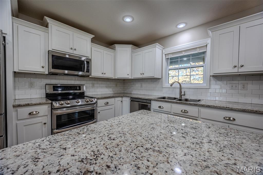 1520 Fairfield Road Lebanon, MO 65536 - Photo 12 of 42