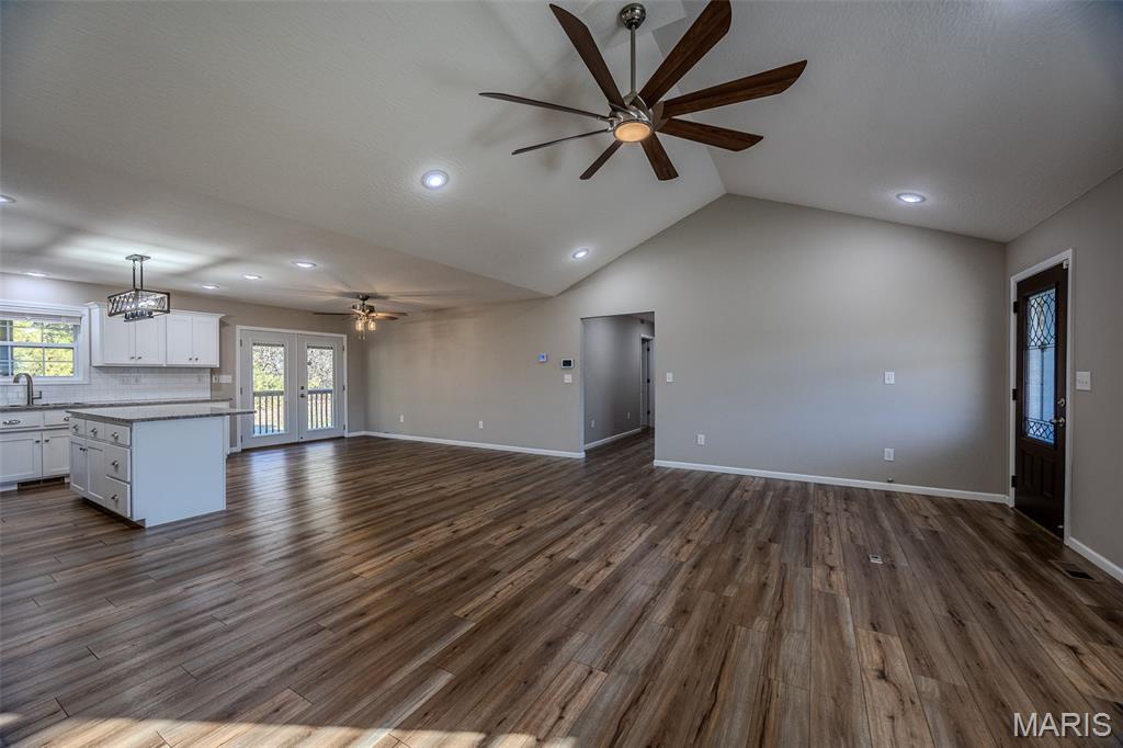 1520 Fairfield Road Lebanon, MO 65536 - Photo 6 of 42