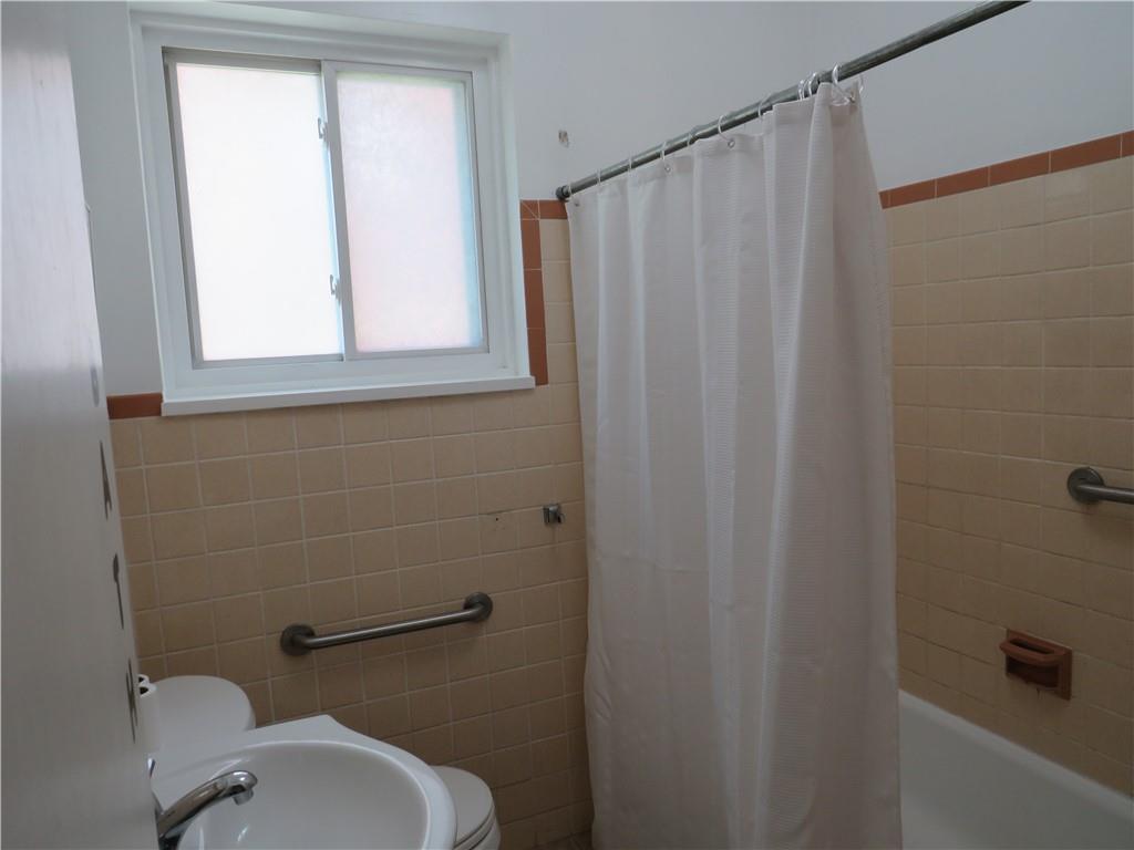 342 Colfax Street Springdale, PA 15144 - Photo 12 of 18 Gallery Image 12