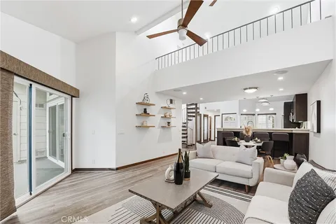 $925,000 | 19401 Sunray Lane, Unit 204, Huntington Beach, CA 92648