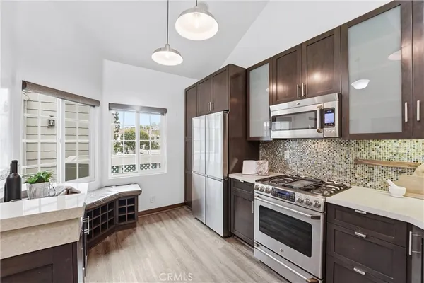 $949,000 | 19401 Sunray Lane, Unit 204, Huntington Beach, CA 92648