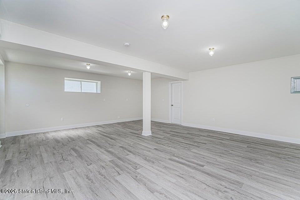 556 Drumgoole Road East Staten Island, NY 10312 - Photo 22 of 52 22