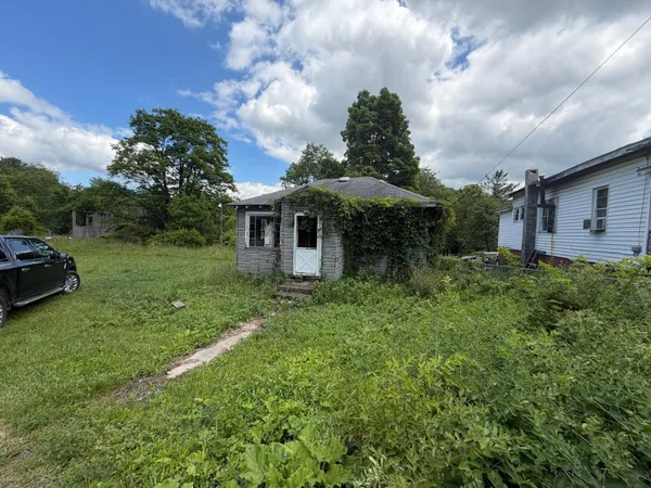 $20,000 | 150 George Street, Quinwood, WV 25981