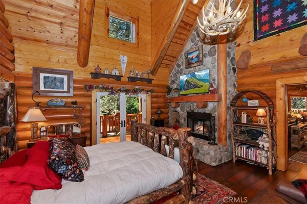 $915,000 | 28730 Potomac Drive, Lake Arrowhead, CA 92352