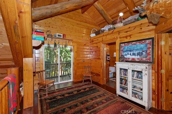 $915,000 | 28730 Potomac Drive, Lake Arrowhead, CA 92352