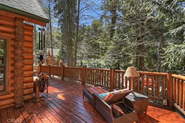 $915,000 | 28730 Potomac Drive, Lake Arrowhead, CA 92352