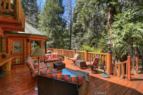 $915,000 | 28730 Potomac Drive, Lake Arrowhead, CA 92352