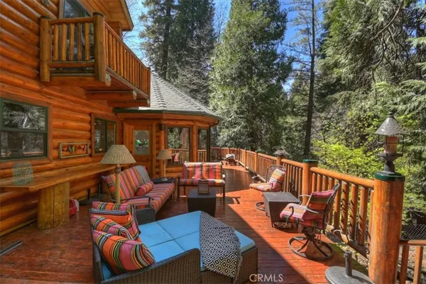 $915,000 | 28730 Potomac Drive, Lake Arrowhead, CA 92352