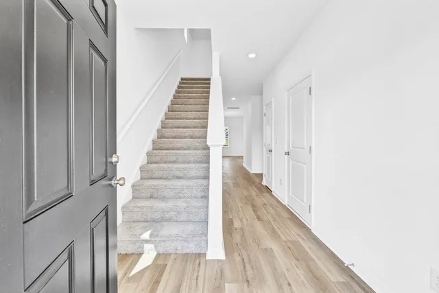 $415,990 | 1373 English Oak Drive, Clarksville, TN 37043