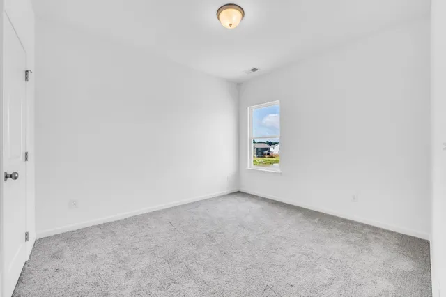 $415,990 | 1373 English Oak Drive, Clarksville, TN 37043